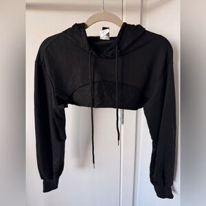 NWOT Black Cropped Hoodie